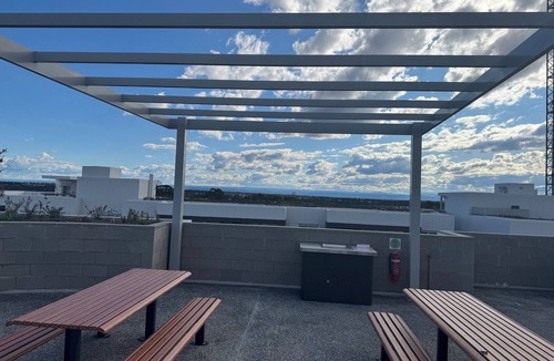 Main Beach Apartment | ✨ Modern 2BR/2BA Apartment in Schofields – New & Stylish