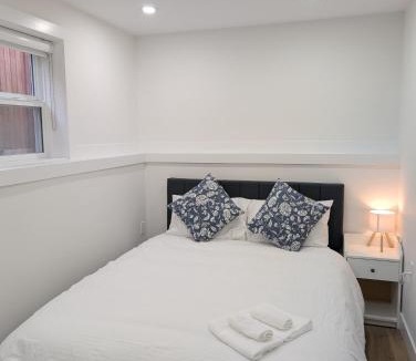 Renfrew-Collingwood House | Modern 2BR Suite Steps to SkyTrain