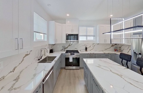 NoHo Arts District House | MODERN 3BR HOME BUILT 2023 w/GARAGE, FENCED PATIO, 2 BALCONIES & EV-CHARGER p66
