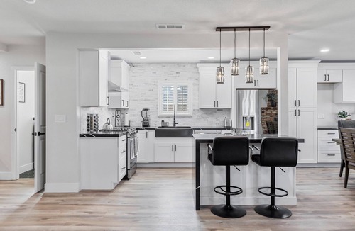Hilmar House | Modern 3BR Home w/Garage, Smart TVs & Laundry