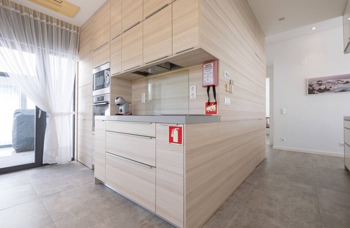 Espiche Apartment | Modern accessible villa [17]