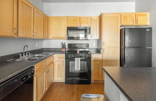 North Las Vegas Apartment | Modern Apartment in Prime Location (ID1256X519)