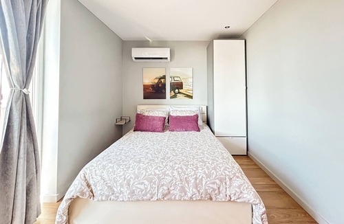 Vera Cruz Apartment | Modern Apartment in Aveiro with AC, WiFi, fitness room