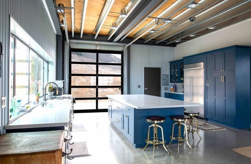 Arroyo Grande House | Modern Barn in Wine Country