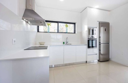 Estombar Villa | Modern Carvoeiro Villa | 6 Bedrooms | Villa Olive | Private Pool