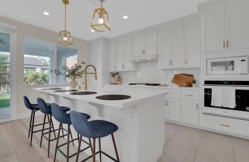 Stockton House | Modern Comfort: Stockton Edition