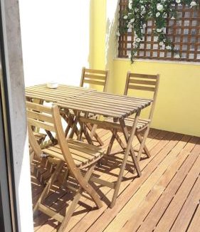 Santo Condestavel Apartment | Modern Cosy Flat with Terrace in Campo de Ourique.