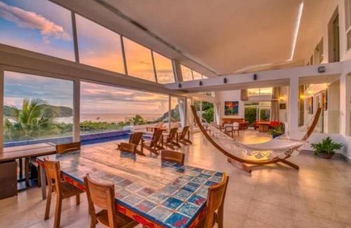 San Juan del Sur Villa | Modern Design Beach House - 5 lg Bed, Gated w Pool
