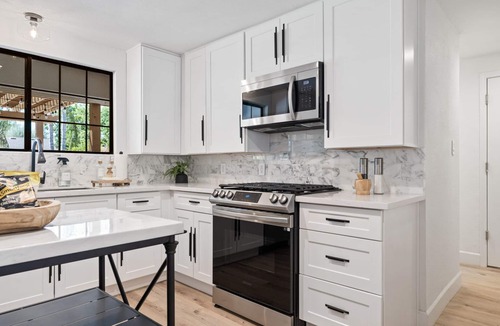 Raisin House | Modern Home W/Pool & Game Room and More!