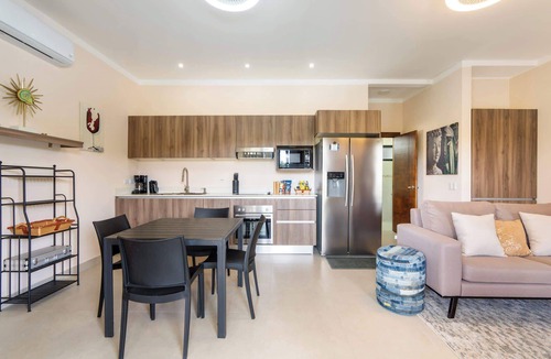 Rio Seco House | Modern Home with Lush Mountain Views and Spectacular Shaded Terrace in Private G