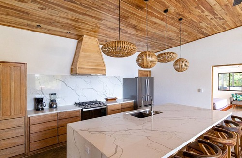 San Juan del Sur House | Modern Jungle Retreat - Great Surf, AC, Hot Water
