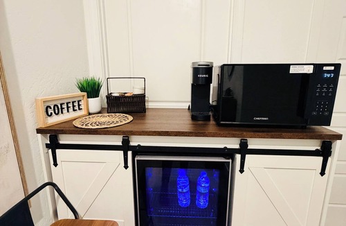 Clovis Apartment | Modern Private Suite, Separate Entrance, Full Bath & Coffee Bar