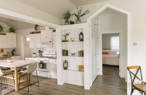 Arroyo Grande House | Modern Victorian with Hot Tub - Walk to Downtown!