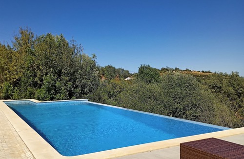 Tavira Villa | Modern villa in peaceful rural location close to Tavira with wonderful sea views