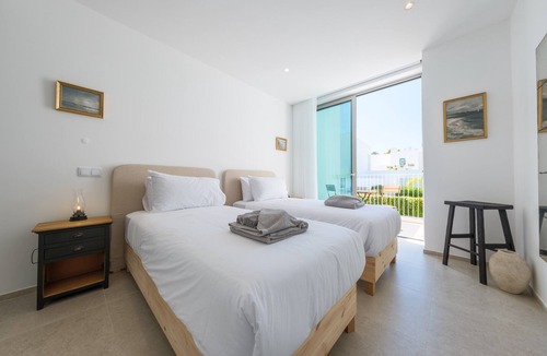 Porto de Mos Apartment | Modern villa near beach [124]
