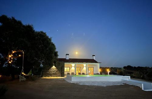 Cuba House | Monte da Lebrinha