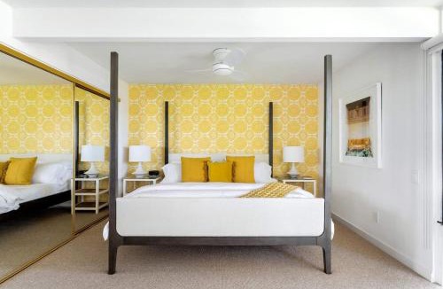 Palm Springs House | Monterey Manor Interior Designed Home Plus Pool