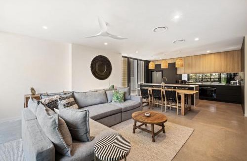 Mooloolaba House | Mooloolaba luxury beach escape with heated pool