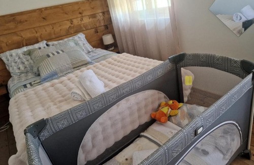 Covilha House | Moradia T2 em bairro pitoresco da Covilhã - Cantinho da Luz