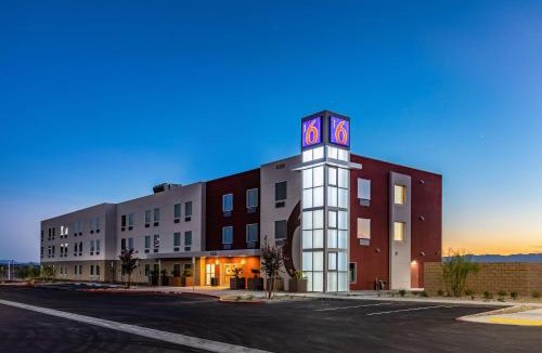 Las Vegas Hotel | Motel 6-Las Vegas, NV - Motor Speedway