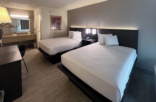 Las Vegas Hotel | Motel 6 Las Vegas, NV - Strip