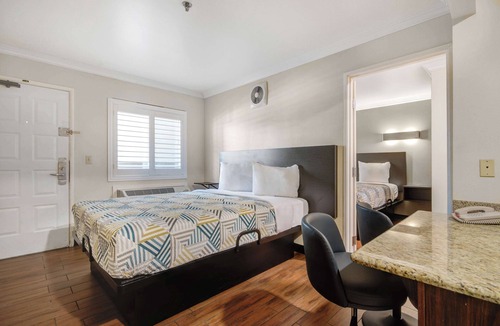 Ontario Hotel | Motel 6 Ontario, CA - Convention Center - Airport