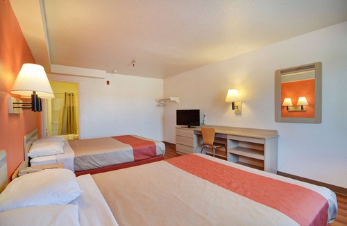 Twentynine Palms Hotel | Motel 6 Twentynine Palms, CA