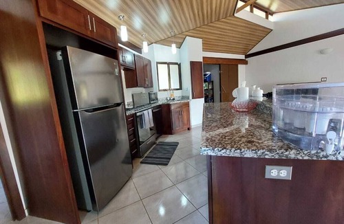 Ciudad Cortes House | Mountain Bunglow w/private pool - minutes from beaches, restaurants & waterfalls