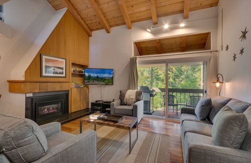 Carnelian Woods House | Mountain High: 2 BR, 1.5 BA Townhouse in Carnelian Bay, Sleeps 4