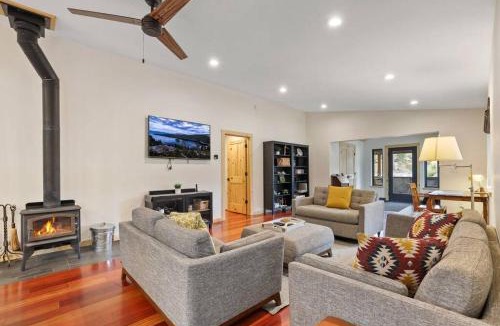Mountain View Estates House | Mountain Pine Memories