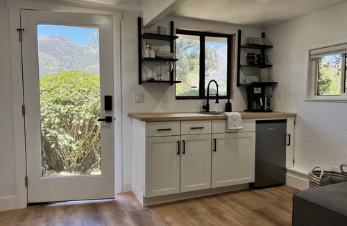 Montecito House | Mountain views. Montecito, Beach, Santa Barbara, large home. Separate Studio.