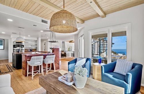 Malibu House | Mt Malibu Mansion w/Amazing Ocean Views, Guest House, 2+ Acres, Hot Tub!