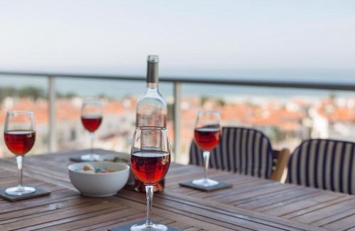 Nazare Apartment | Muralha 2 - Holiday Apartments - By SCH