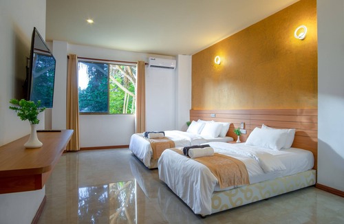 Ukulhas Hotel | Nala Veli Beach & Spa