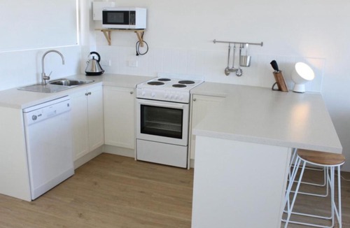 Miami Apartment | Nalu - Hosted by Burleigh Letting
