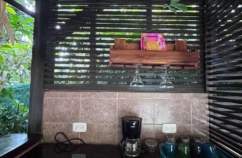 Santa Lucia House | Namu Bungalows: 300 m from the beach, private pool