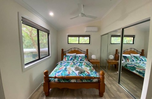 Nerang Cottage | Natural Acreage Living