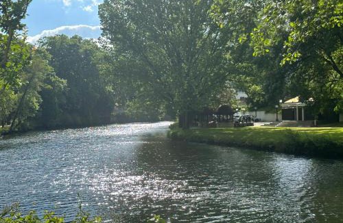 Sao Tiaguinho Apartment | NATURE e SPA AL - Termas Saúde e Beleza, Totalmente Renovado - Piscinas Municipais em frente - Epoca Julho a Setembro