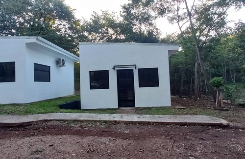 Tamarindo Apartment | Nature Sanctuary Studio #1 w/AC, Close to Tamarindo, Flamingo Beaches