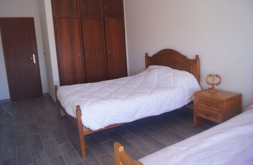 Nazare Apartment | NAZARE - Large quiet apartment with sea view