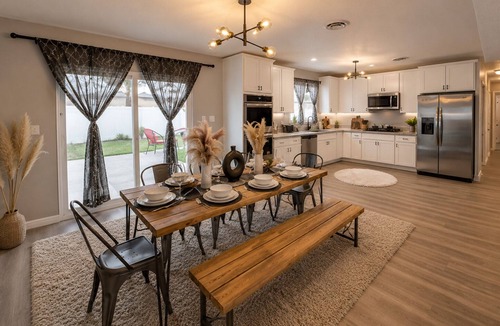 Paradise Villa | Near convention center! 5 Stars Family Villa 6BR Game room! BIG backyard!