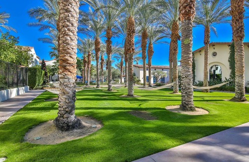 La Quinta Condo | Near Pool! Premiere Villa at Clubhouse Overlooking Hammock Garden, Pet Friendly - Upstairs (L48-2)