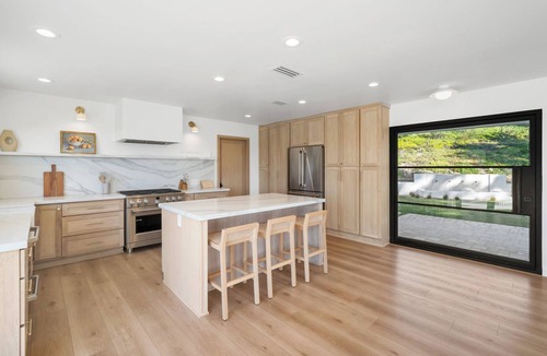 Arroyo Grande House | NEW! Arroyo Grande Wine Country Retreat. Views, outdoor fireplace and barbecue.