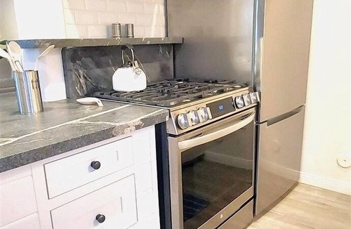 Carpinteria Condo | NEW! Beautiful 2 Bed Beach Condo #120