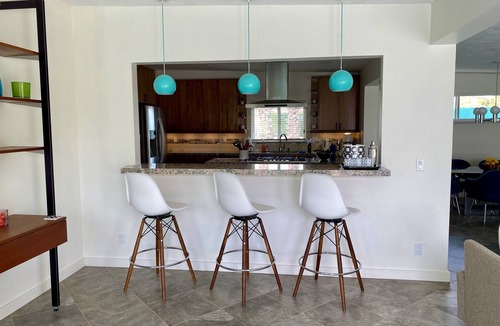 Palm Springs House | NEW! Beautiful Private Oasis w/Pool, Spa, Firetable, Mt. Views, & Chefs Kitchen
