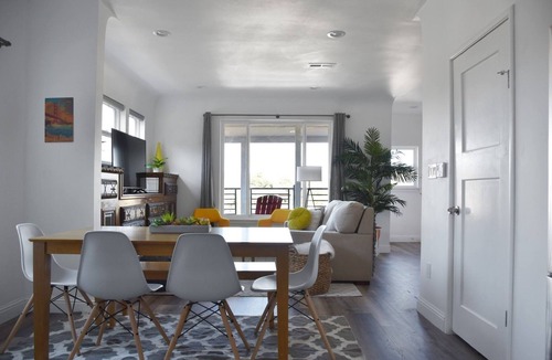 Almonte House | NEW Colorful + Spacious 3BD/2BA Home in the ❤️of Mill Valley - Fully remodeled