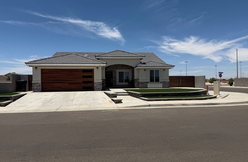 San Luis House | New fully furnished 2-bedroom home with all the essentials for a perfect stay