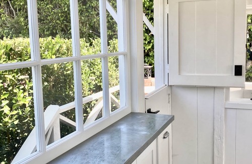 Laguna Beach Apartment | New! Prime Laguna Village location, Ocean View, Modern Coastal Cottage Studio