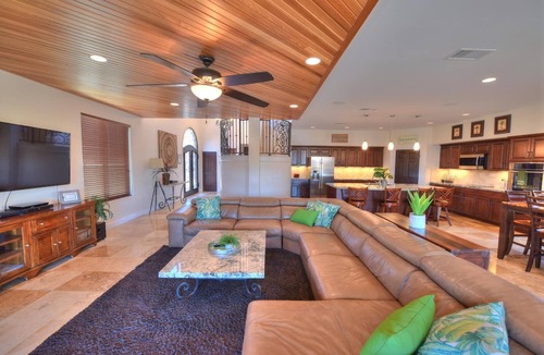 Parker Strip House | Newer Luxury Home - Just Bring Your Boat!