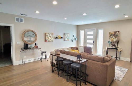 Greater Sacramento House | Newly built Gorgeous Guest house with private entrance